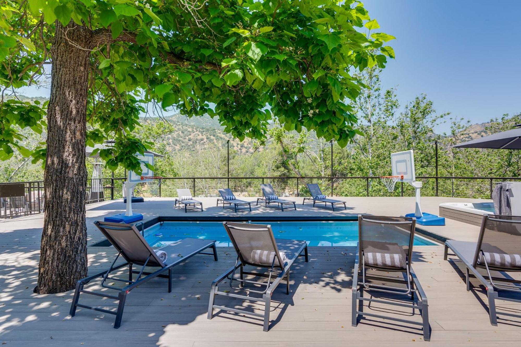 Updated Three Rivers Vacation Rental With Gas Grill Buitenkant foto
